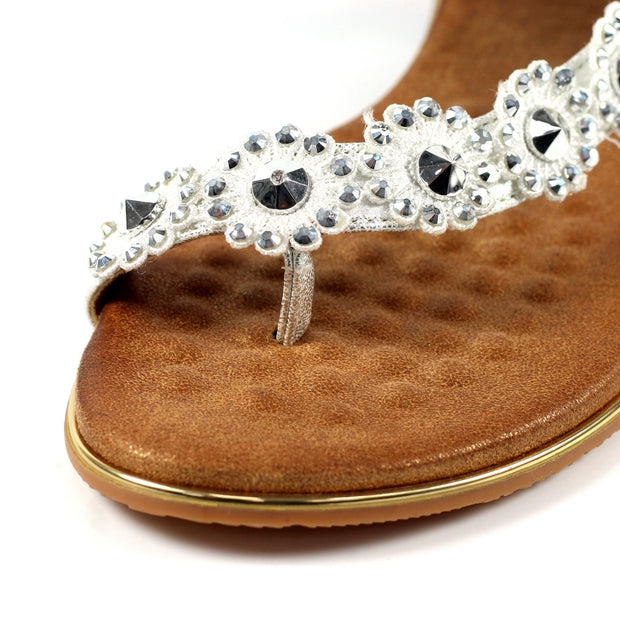 Lunar Shoes - Charlotte II Toe Loop Flower Sandal (2 colours)