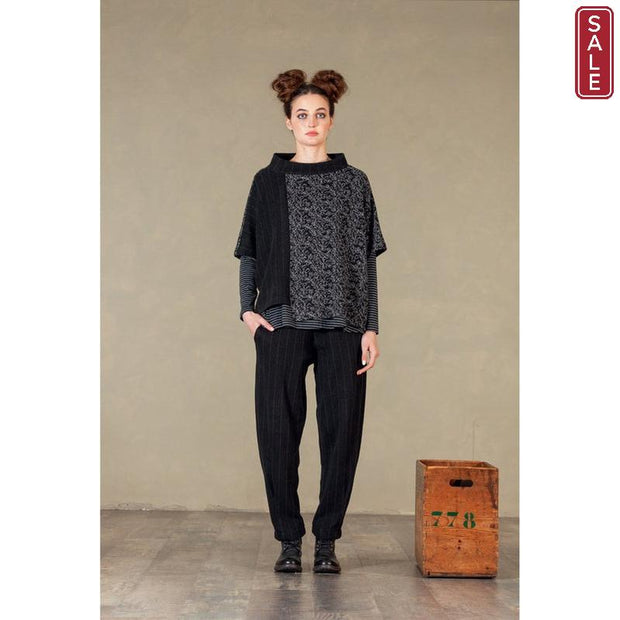 Mama B. - MAGIA - Oversized 1/2 Sleeve Jumper in Black & Grey