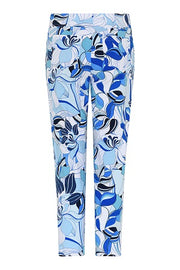 Robell – Bella 09 - 7/8 Length Cropped Trouser in a Bold Blue Flower Print