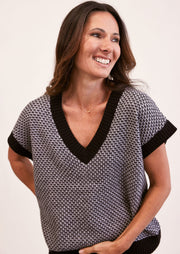 SEE SAW - Black & Light Grey Loose Fit V Neck Slipover (SS220)
