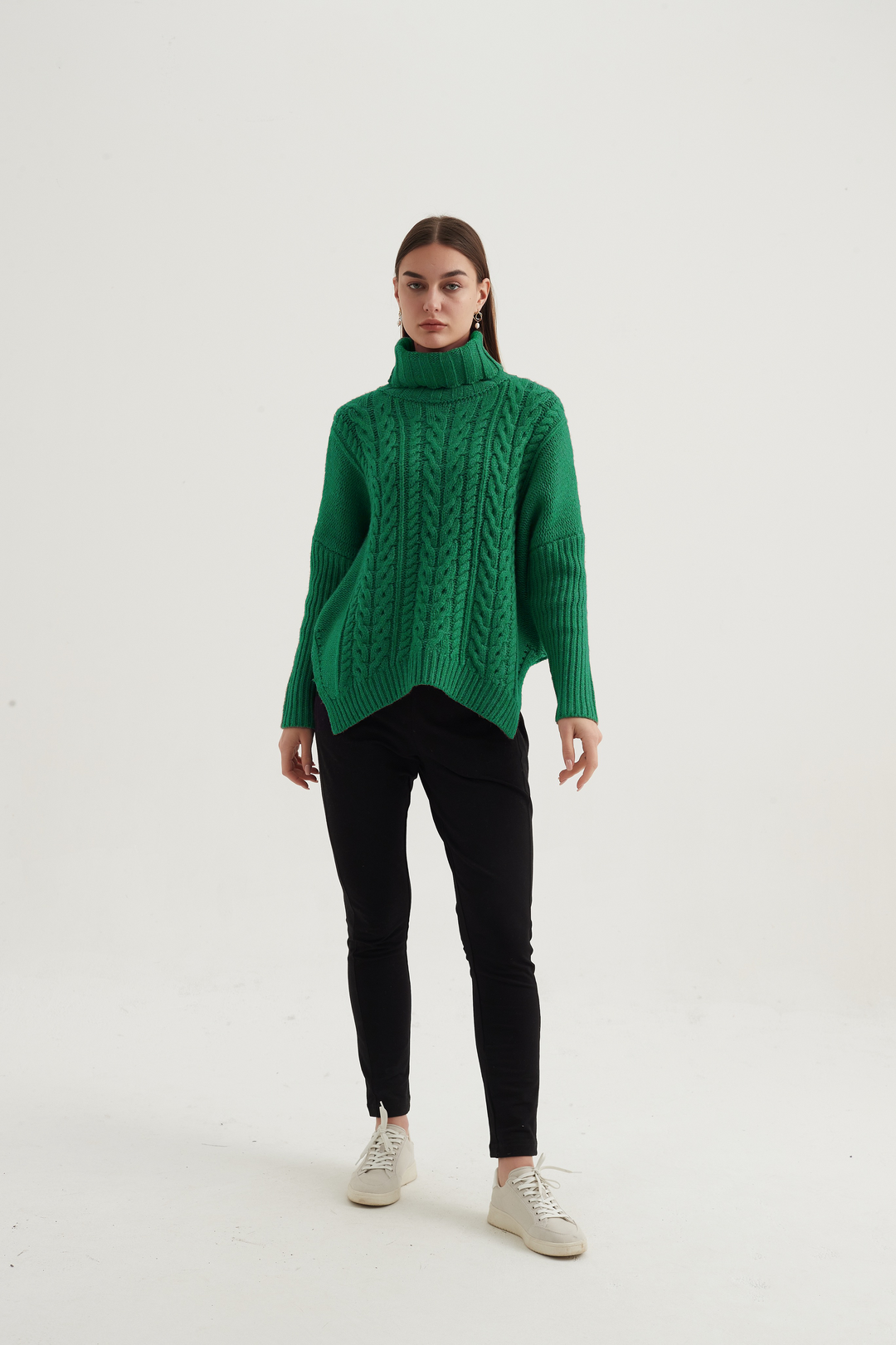 The Groovie High ダークグリーン ニット Tirelli - High Neck Cable Knit Jumper - 2 colours (K3022) – Gillie G's