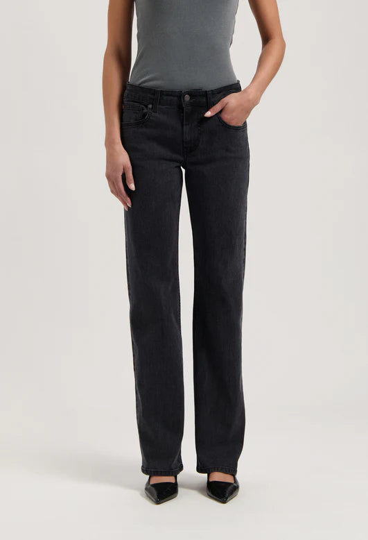 MUD Jeans - Carry - Mid Rise Straight Leg Jean - Light Stone