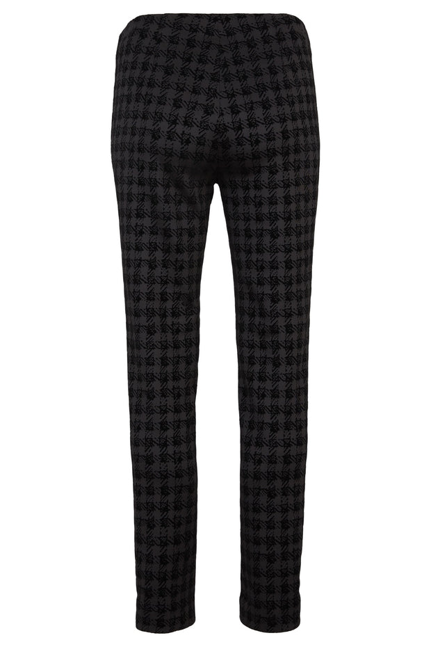 Robell – Mimi - Modern Slim Leg Ankle Length Trouser in Black Embossed Check Print