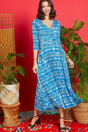 Onjenu - Crawford 3/4 Sleeve Midi Dress in Sophia Blue