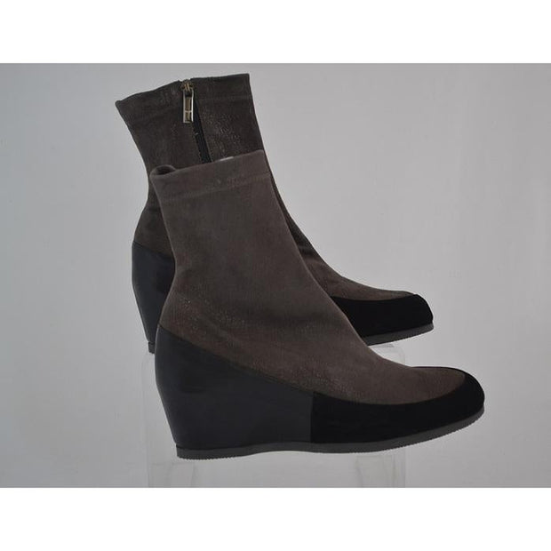 Thierry Rabotin – Tanga Low Wedge Ankle Boot