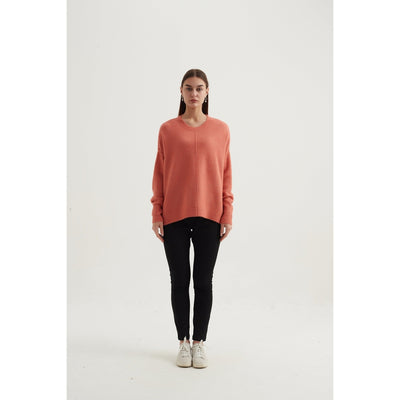 Tirelli - Oversized Split Hem Jumper in Flamingo (K2556)