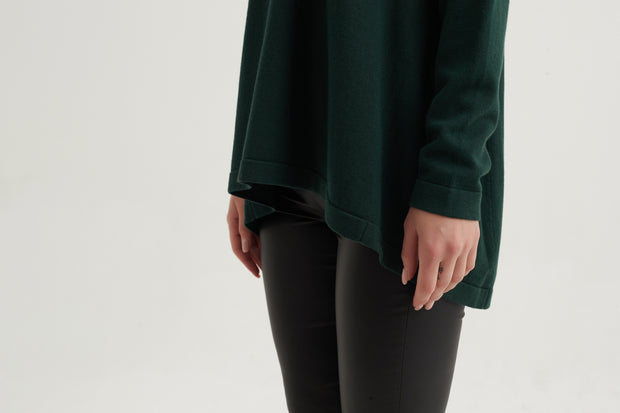 Tirelli - Oversized Curved Hem Jumper in Sea Green (K2716)